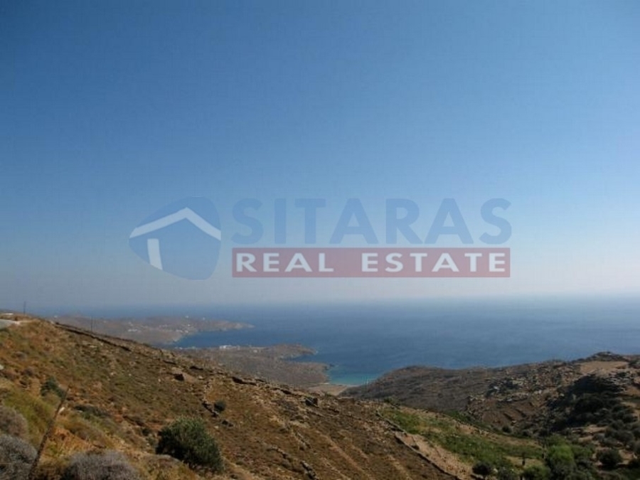 (En vente) Valorisation de la Terre Lopin de terre || Cyclades/Tinos Chora - 5.527 M2, 90.000€ 