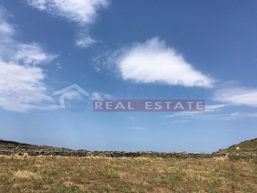 (En vente) Valorisation de la Terre Lopin de terre || Cyclades/Tinos Chora - 4.179 M2, 78.000€ 