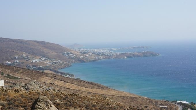 (En vente) Valorisation de la Terre Lopin de terre || Cyclades/Tinos Chora - 9.141 M2, 170.000€ 