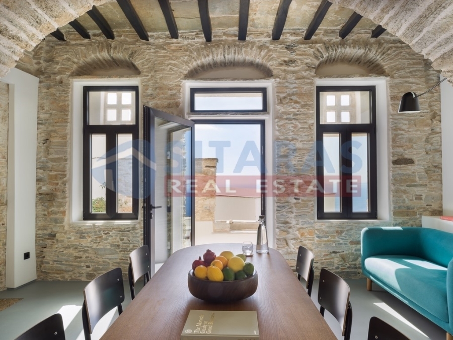 (For Sale) Residential Traditional Residences || Cyclades/Tinos Chora - 190 Sq.m, 2 Bedrooms, 680.000€ 