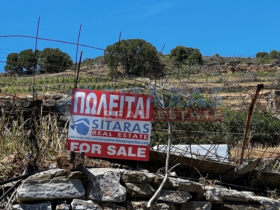 (Προς Πώληση) Αξιοποιήσιμη Γη Οικόπεδο || Κυκλάδες/Τήνος-Εξωμβούργο - 770 τ.μ, 70.000€ 