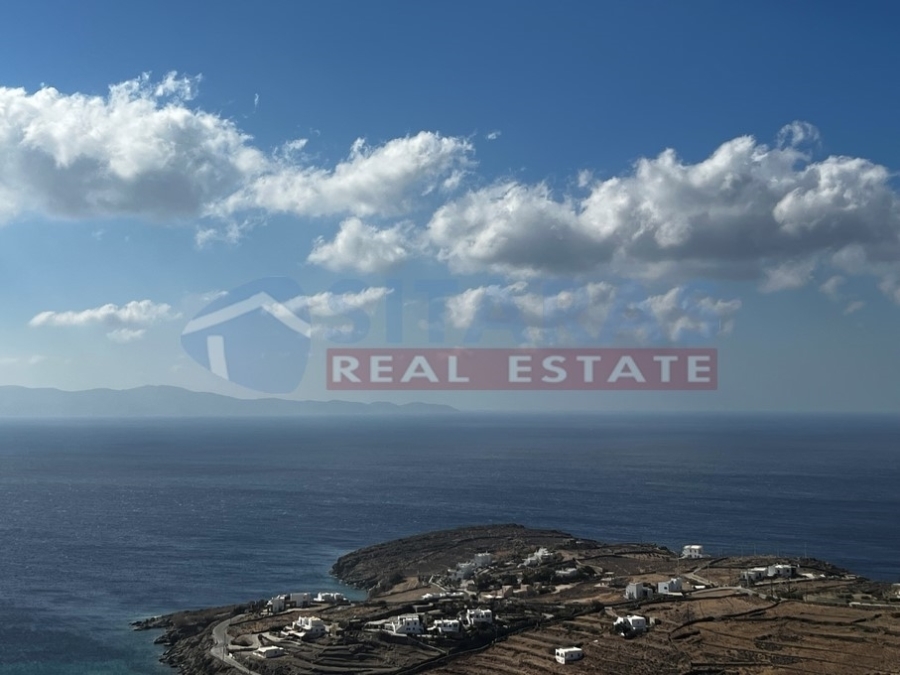 (For Sale) Land Agricultural Land  || Cyclades/Tinos Chora - 5.633 Sq.m, 330.000€ 