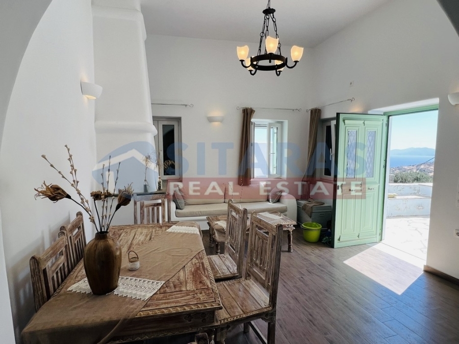 (For Sale) Residential Traditional Residences || Cyclades/Tinos-Exomvourgo - 160 Sq.m, 2 Bedrooms, 295.000€ 