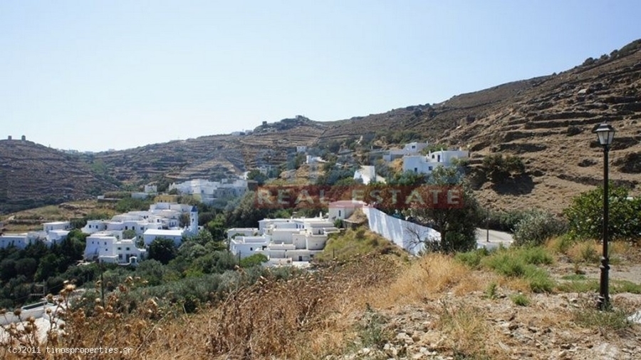 (Προς Πώληση) Αξιοποιήσιμη Γη Οικόπεδο || Κυκλάδες/Τήνος Χώρα - 750 τ.μ, 80.000€ 