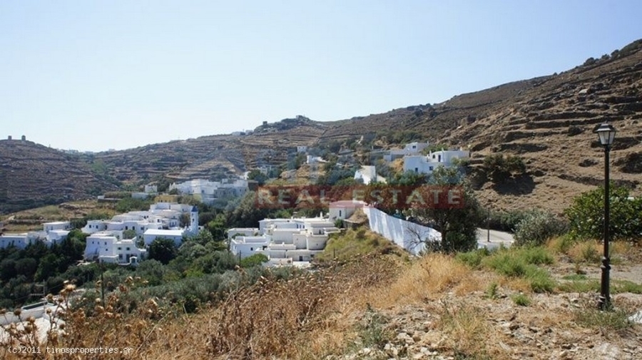 (For Sale) Land Plot || Cyclades/Tinos Chora - 750 Sq.m, 72.000€ 